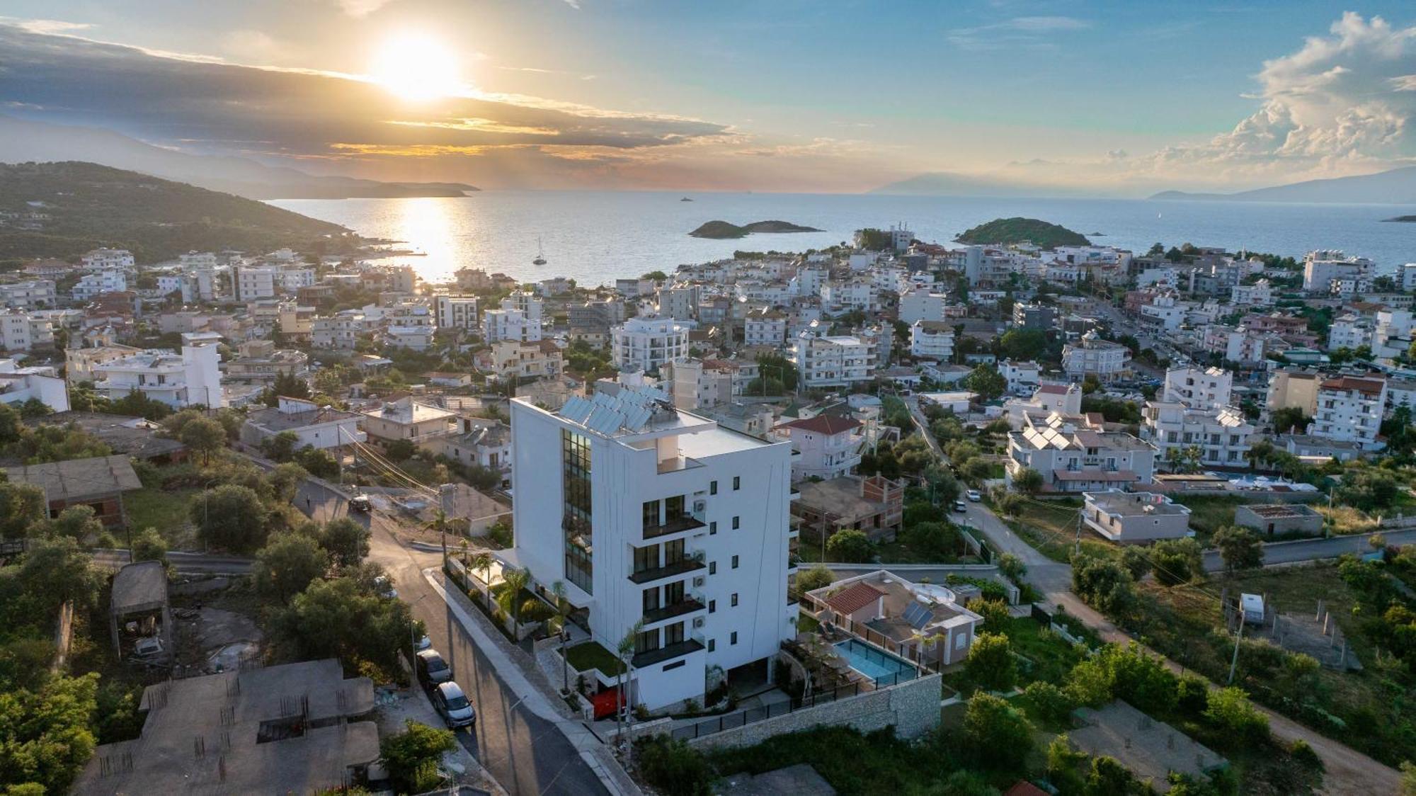 Ori Mare Hotel Ksamil Exterior photo
